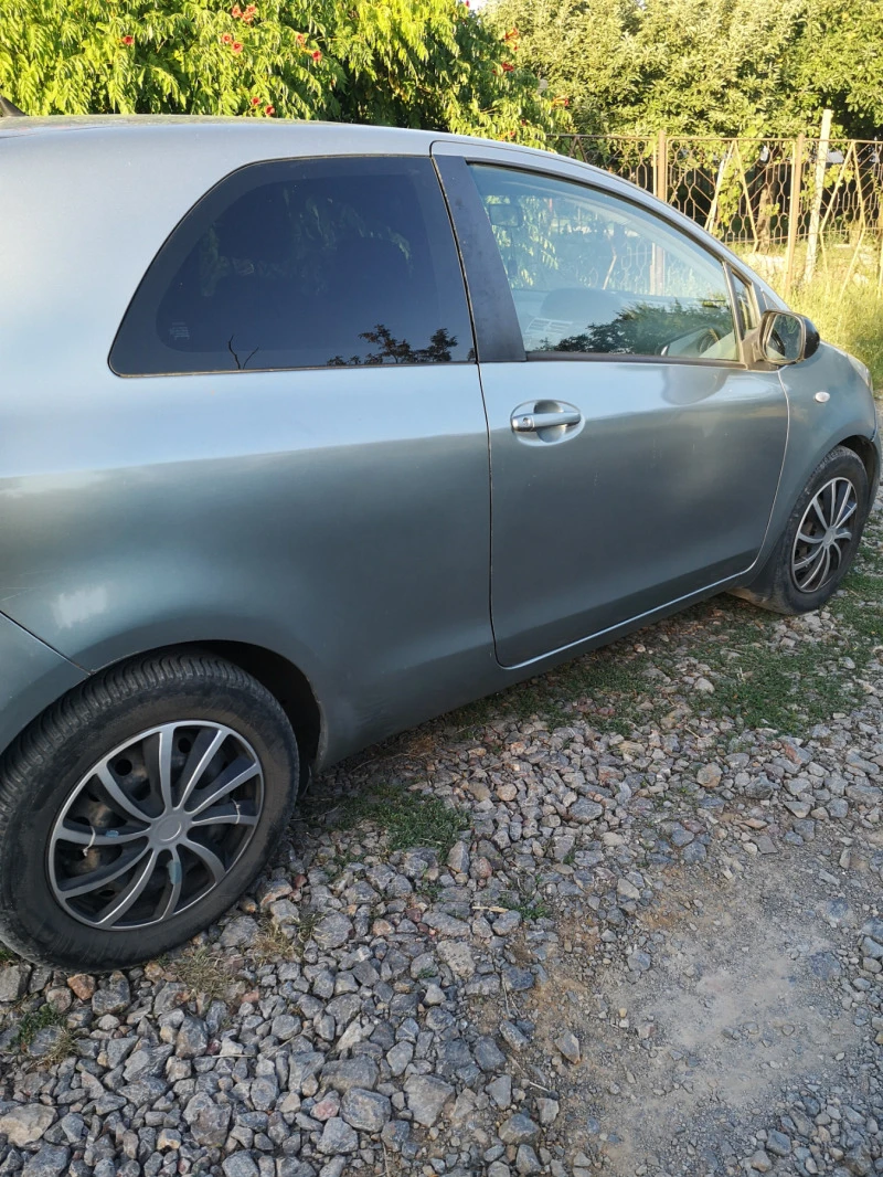 Toyota Yaris, снимка 8 - Автомобили и джипове - 46541184