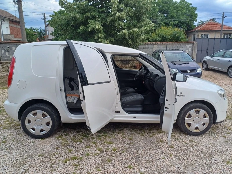 Skoda Roomster 1.2 80k, снимка 5 - Автомобили и джипове - 46434176