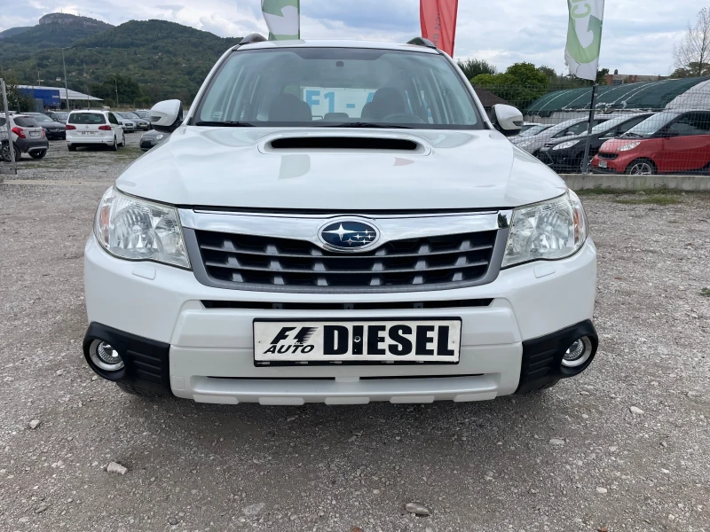 Subaru Forester 2.0TDI-4x4-KAMERA-ITALIA, снимка 2 - Автомобили и джипове - 47305767