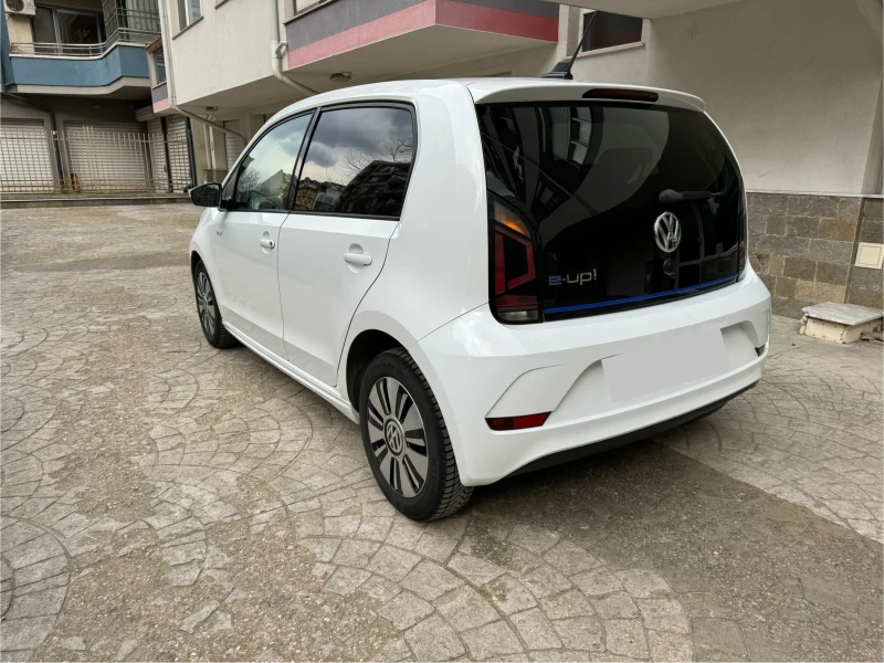 VW Up e-Up 2018, снимка 6 - Автомобили и джипове - 48572159