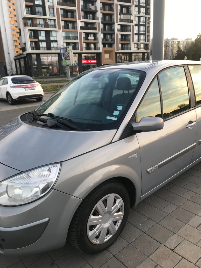 Renault Scenic, снимка 2 - Автомобили и джипове - 48588448