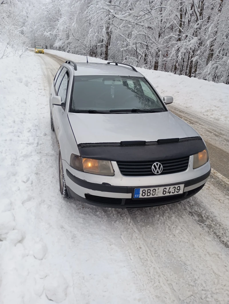 VW Passat, снимка 2 - Автомобили и джипове - 48619667