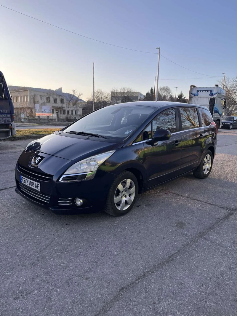 Peugeot 5008 2.0HDI, снимка 2 - Автомобили и джипове - 48741496