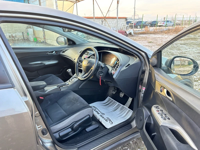 Honda Civic 2.2I- CDTI, снимка 8 - Автомобили и джипове - 49285181