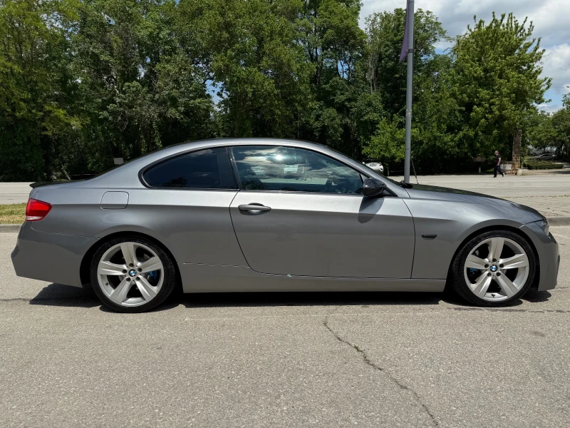 BMW 320 Navi* CarPlay* Avtomat* Кожа, снимка 3 - Автомобили и джипове - 52651550