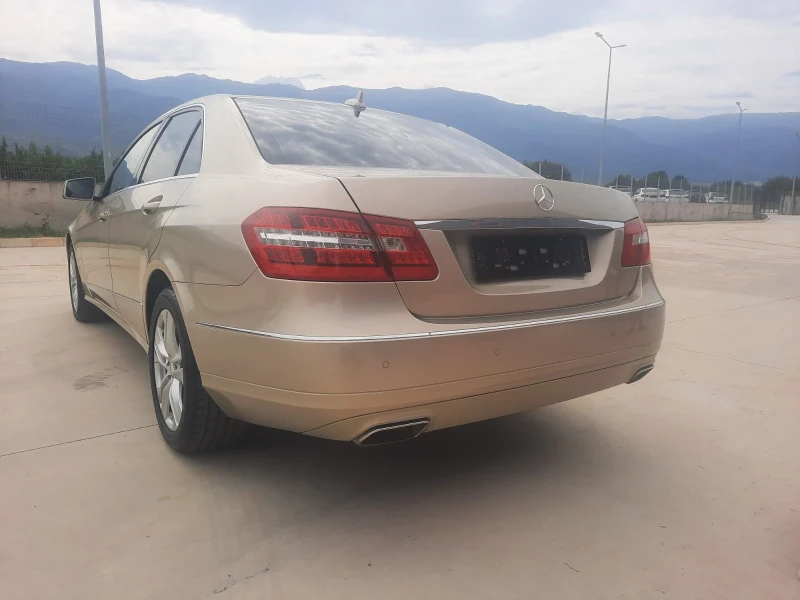 Mercedes-Benz E 350 КатоНов* 306HP* 4Matic, снимка 9 - Автомобили и джипове - 51234561