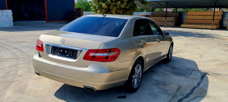 Mercedes-Benz E 350 КатоНов* 306HP* 4Matic, снимка 8 - Автомобили и джипове - 51234561