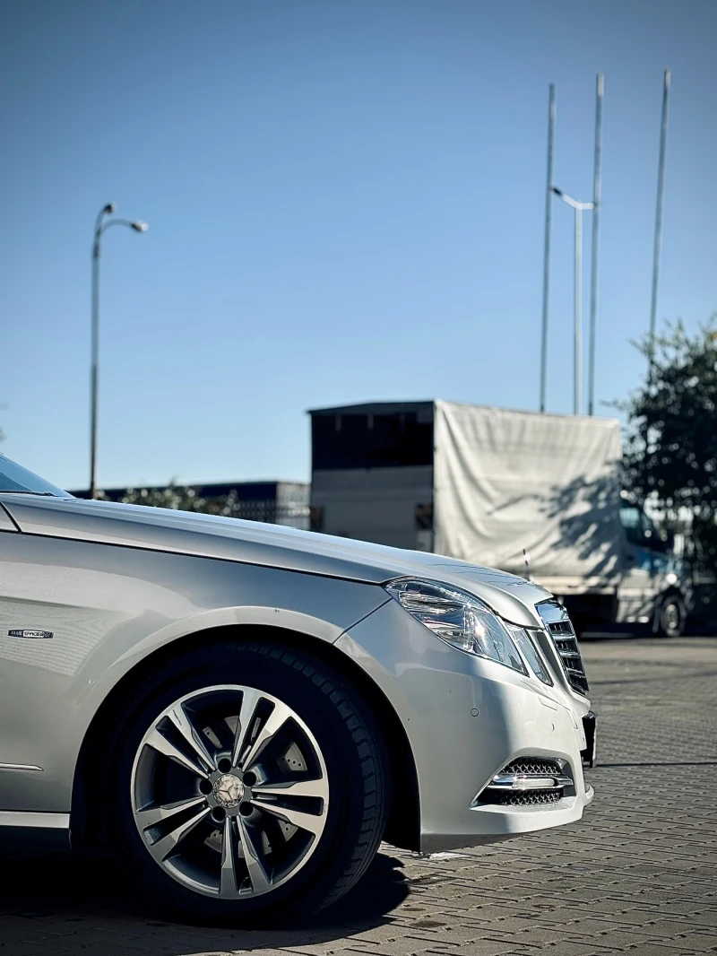 Mercedes-Benz E 350, снимка 8 - Автомобили и джипове - 51814359