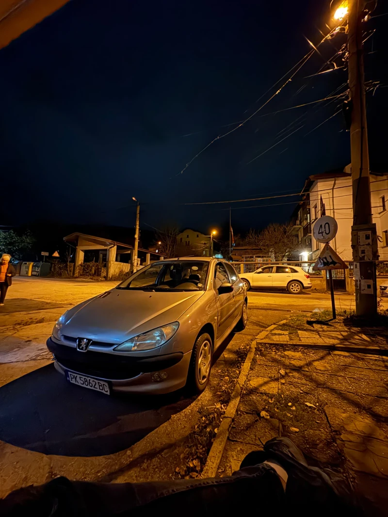 Peugeot 206, снимка 2 - Автомобили и джипове - 52548564