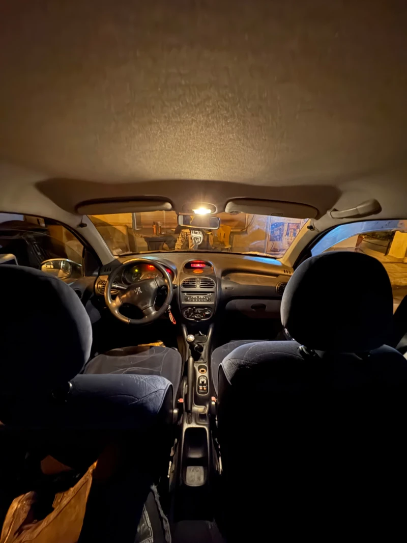 Peugeot 206, снимка 3 - Автомобили и джипове - 52548564