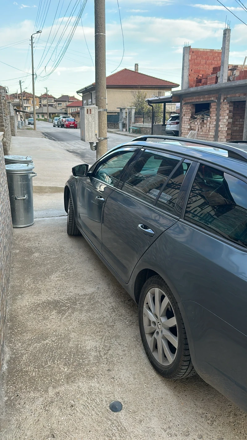 Skoda Octavia, снимка 3 - Автомобили и джипове - 52656935