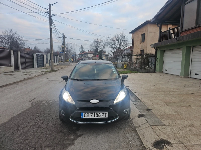Ford Fiesta Газ-инж-Гаражна, снимка 10 - Автомобили и джипове - 52920071