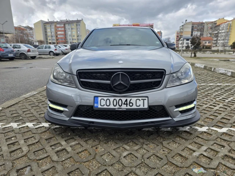 Mercedes-Benz C 300, снимка 8 - Автомобили и джипове - 53469802