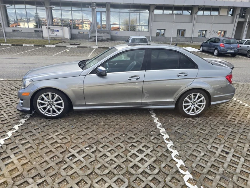 Mercedes-Benz C 300, снимка 2 - Автомобили и джипове - 53469802