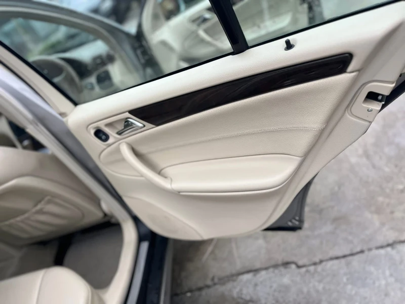 Mercedes-Benz C 220 646, снимка 10 - Автомобили и джипове - 53514648