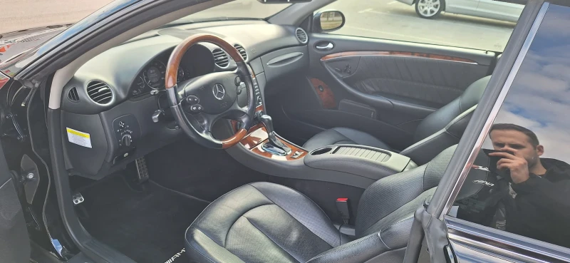 Mercedes-Benz CLK 550 AMG , снимка 10 - Автомобили и джипове - 53560341