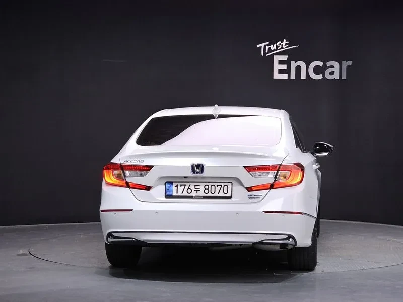 Honda Accord Hybrid Touring | Mobile.bg � ����������� 2