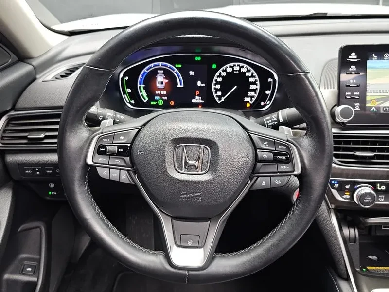 Honda Accord Hybrid Touring | Mobile.bg � ����������� 11