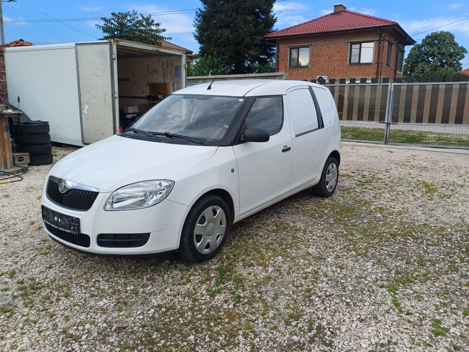 Skoda Roomster 1.2 80k - изображение 8