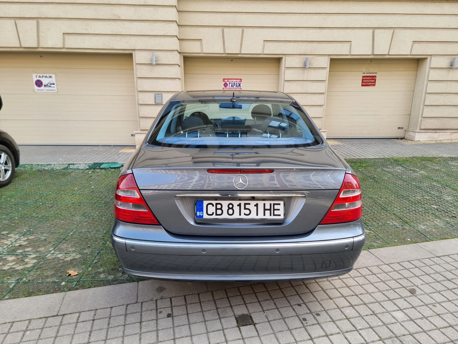 Mercedes-Benz E 350 Mercedes-Benz E 350 4MATIC Автомат - изображение 6