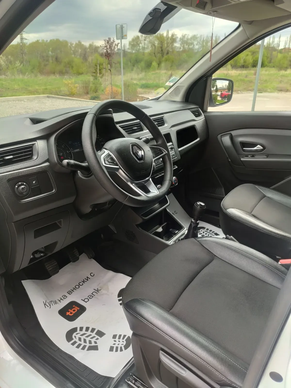 Renault Express 35700км EURO 6 - изображение 8