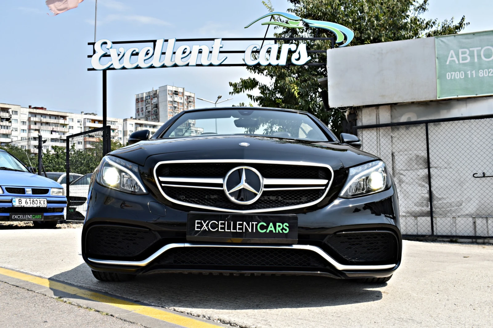 Mercedes-Benz C 220 AMG-LINE* CONVERTIBLE* FULL-LED - изображение 6