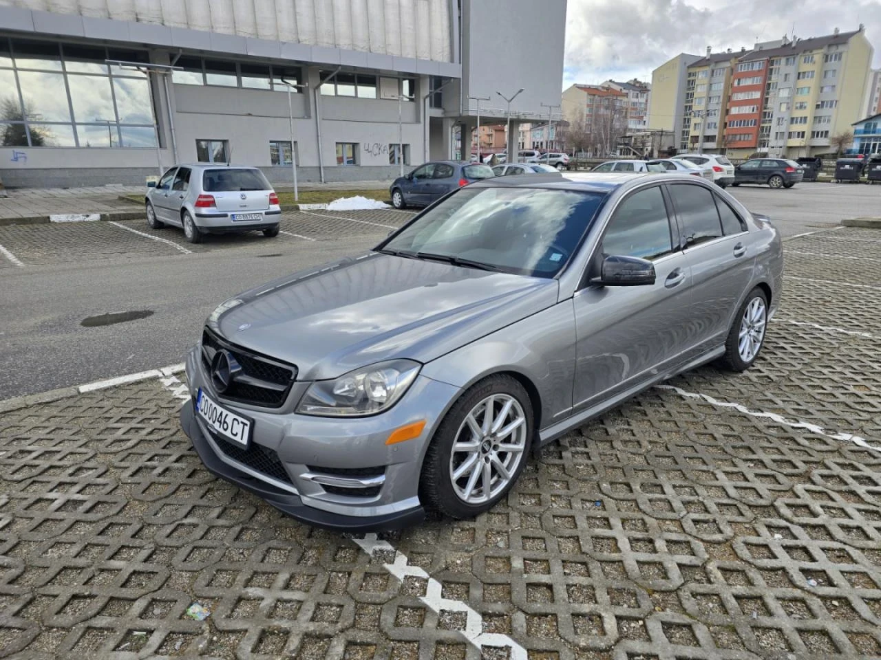 Mercedes-Benz C 300, снимка 11 - Автомобили и джипове - 53893152