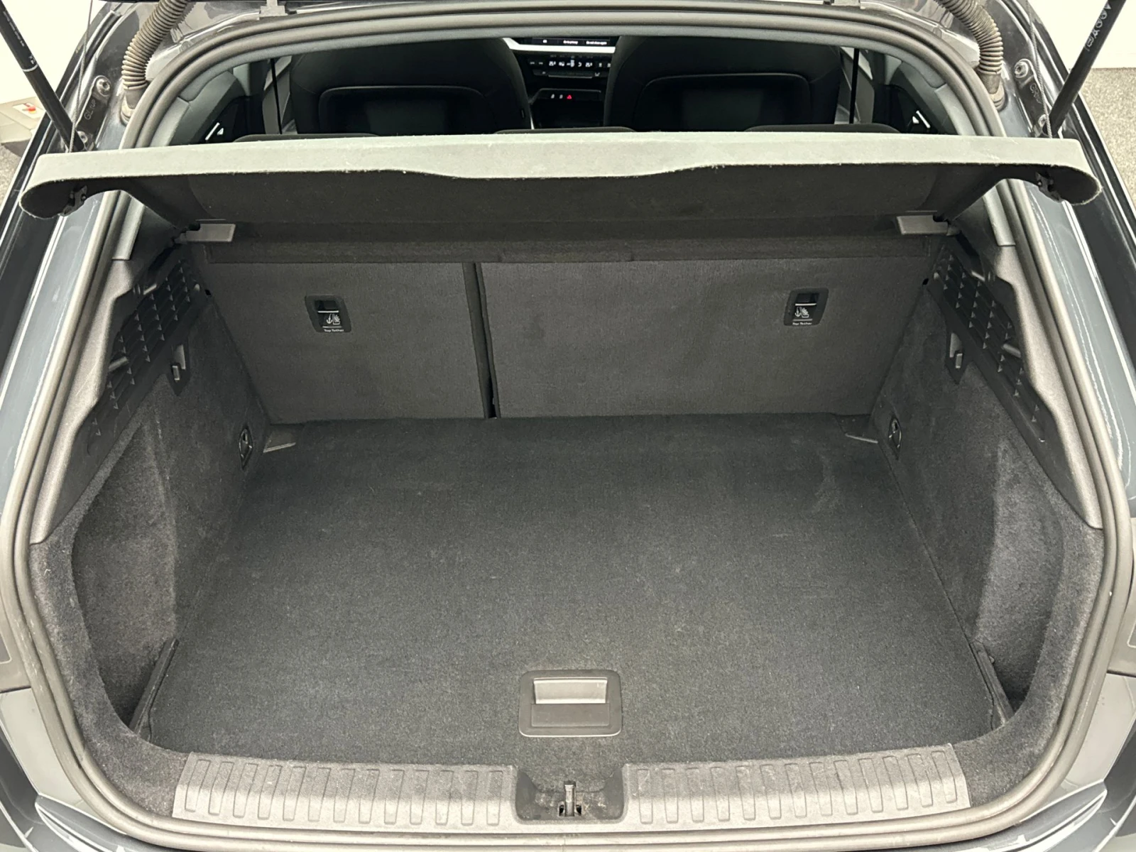 Audi A3  35 TDI Business - изображение 9