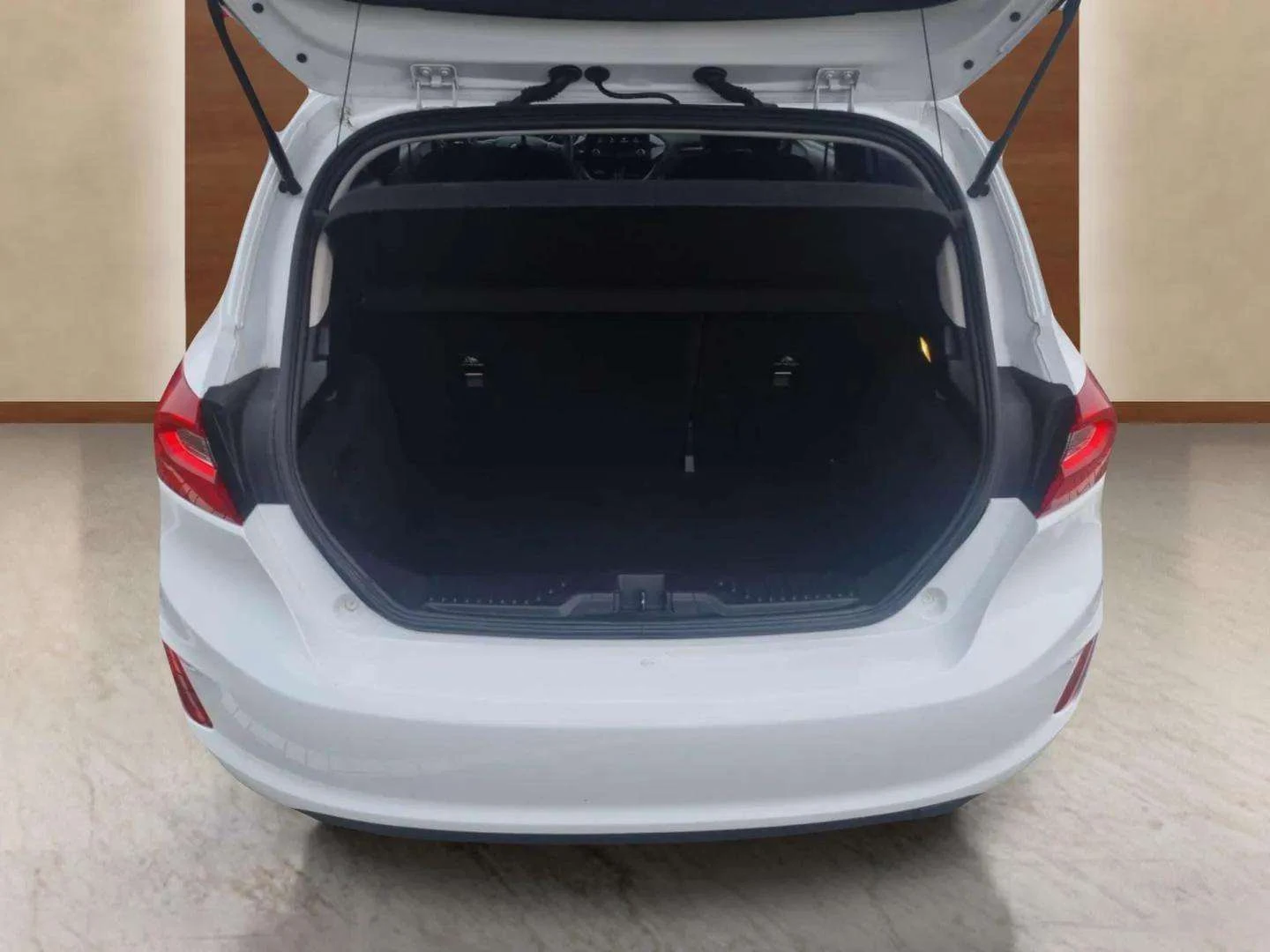 Ford Fiesta 1.1L - изображение 8