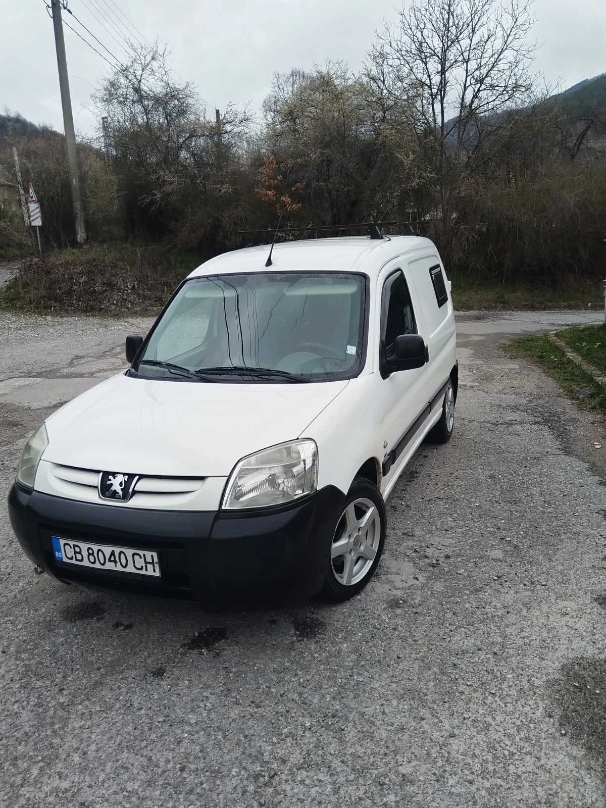 Peugeot Partner 1.9 D, снимка 6 - Автомобили и джипове - 54033528