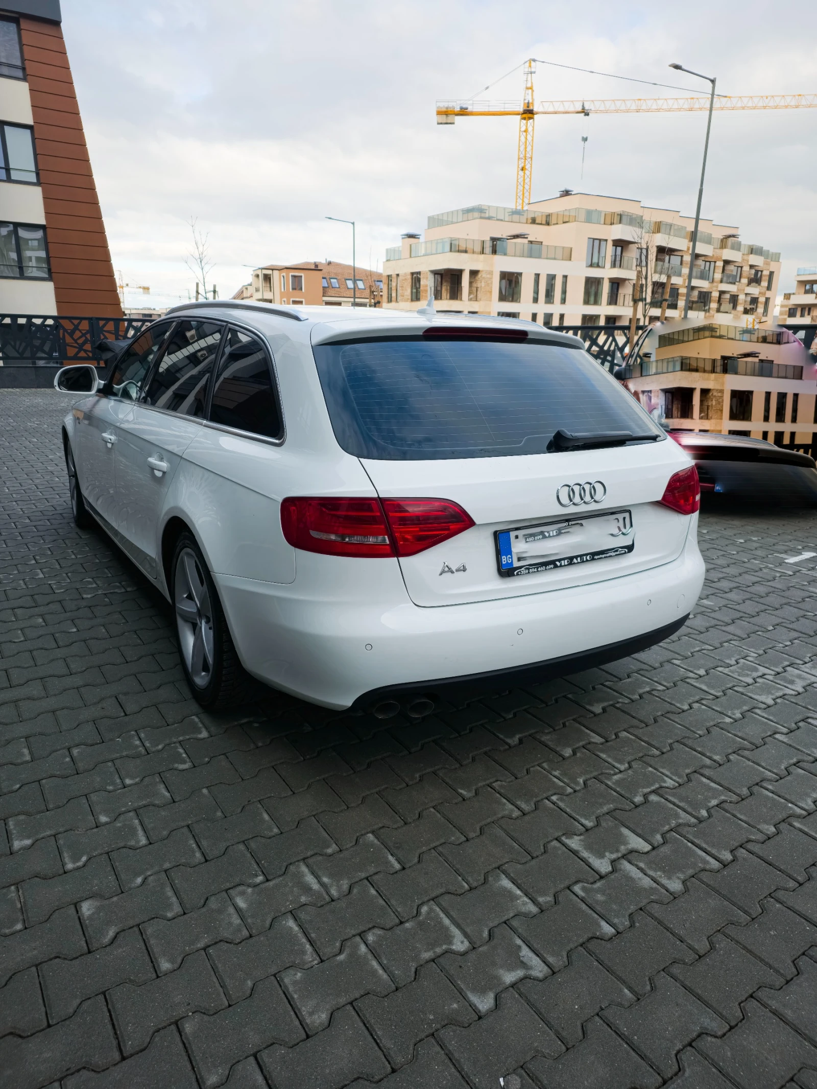 Audi A4 b8 S-line+ Автоматик 2.00tdi 143к.с., снимка 7 - Автомобили и джипове - 54038422