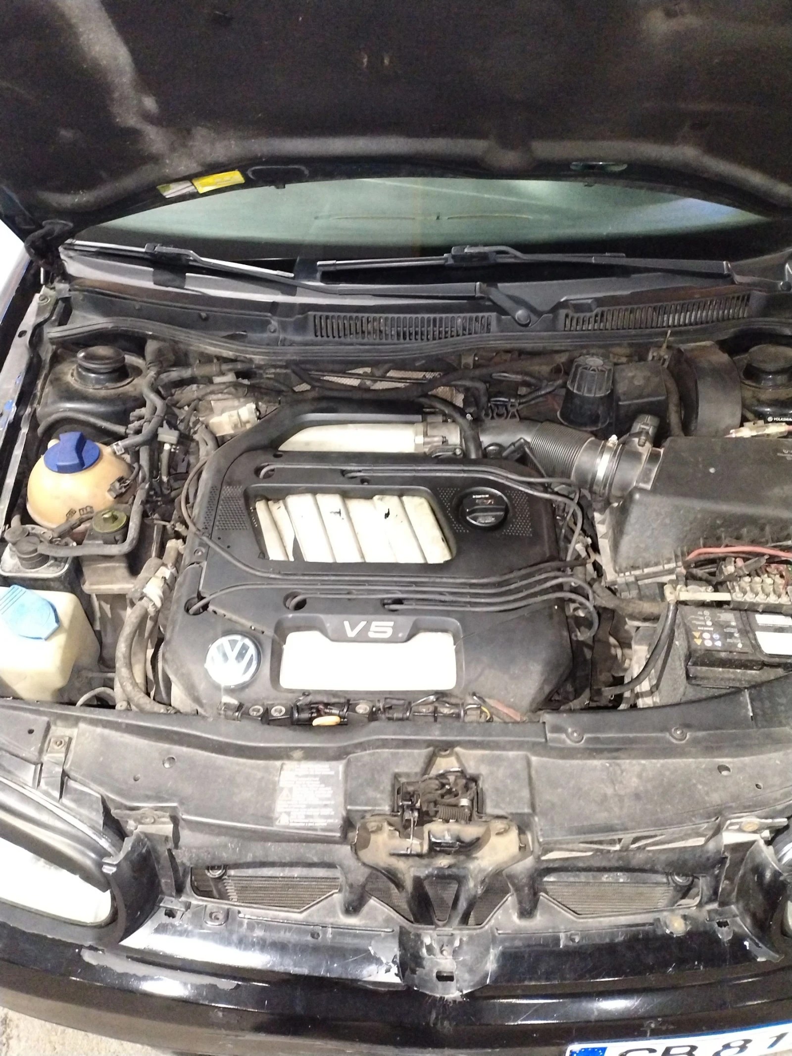 VW Bora 2.3 VR5, снимка 5 - Автомобили и джипове - 54060159