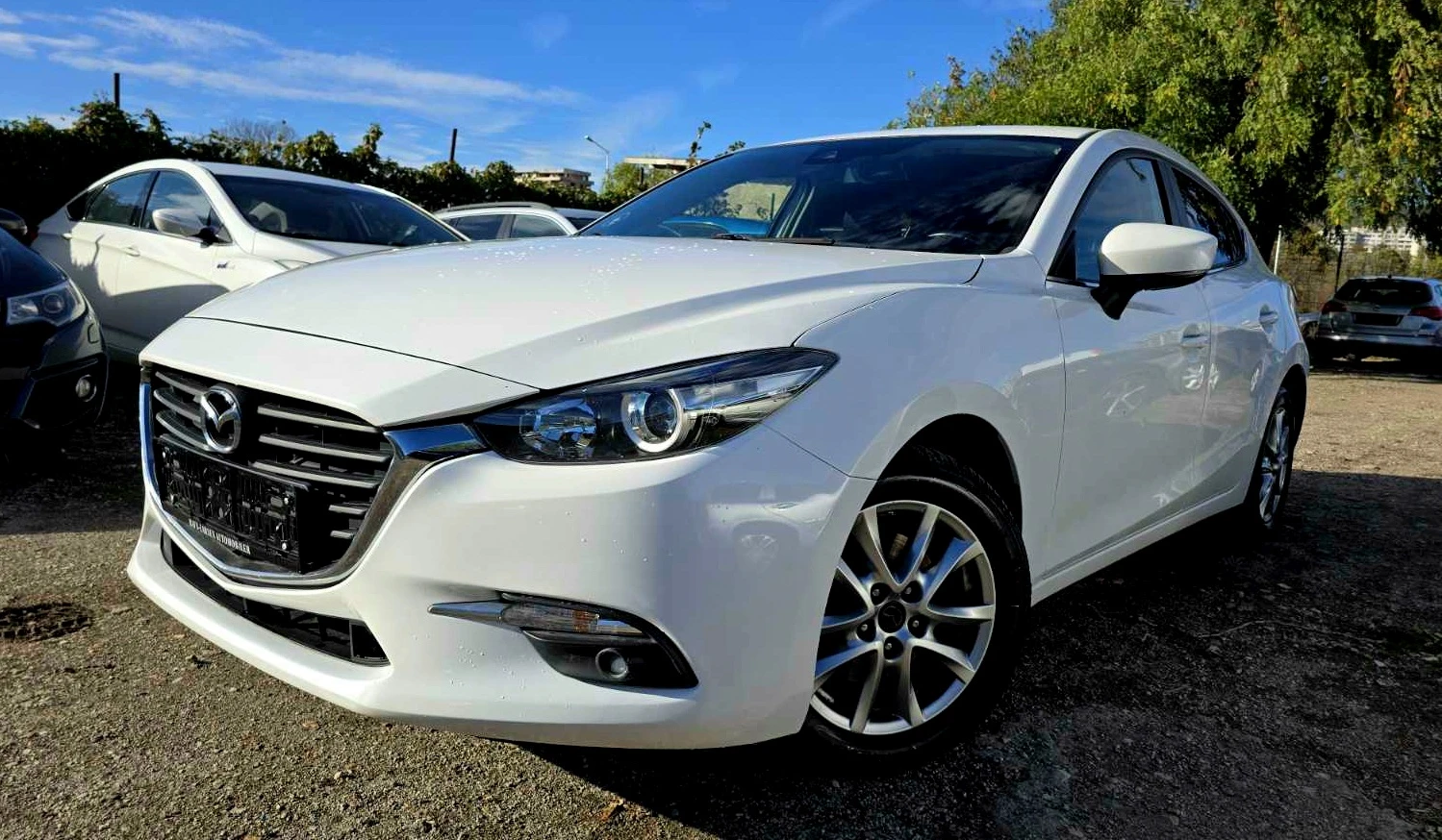 Mazda 3 КАТО НОВ/ФУЛ ЕКСТРИ/2.0i/SKYACTIV