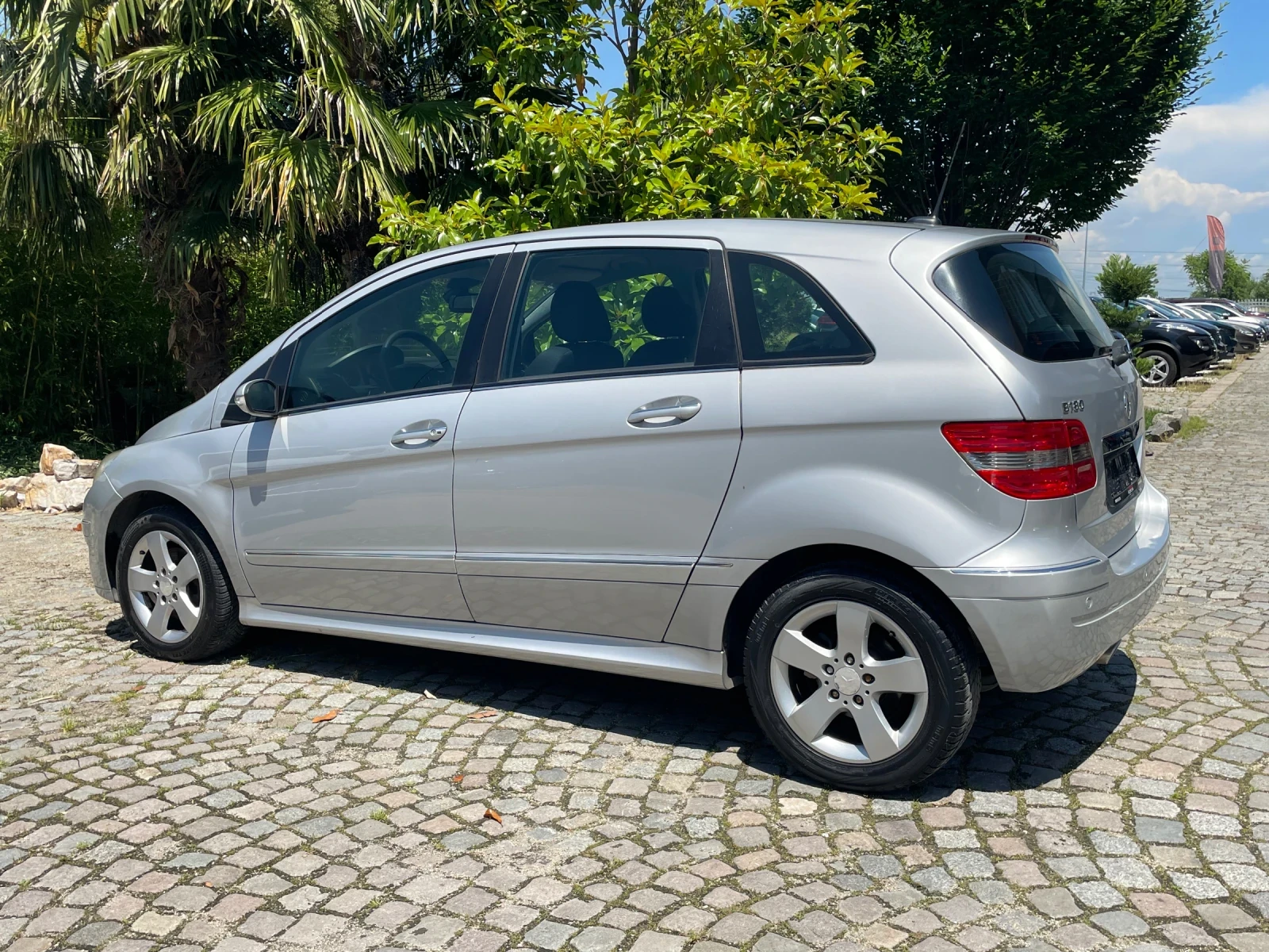 Mercedes-Benz B 180 180 cdi Sport, снимка 5 - Автомобили и джипове - 54861094