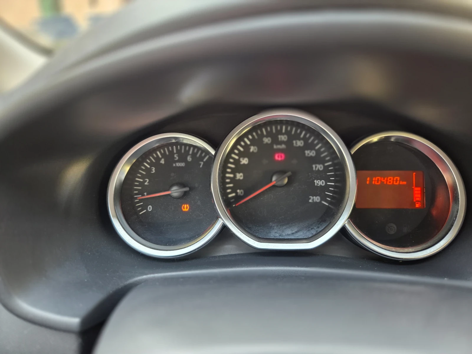 Dacia Sandero, снимка 4 - Автомобили и джипове - 54975411
