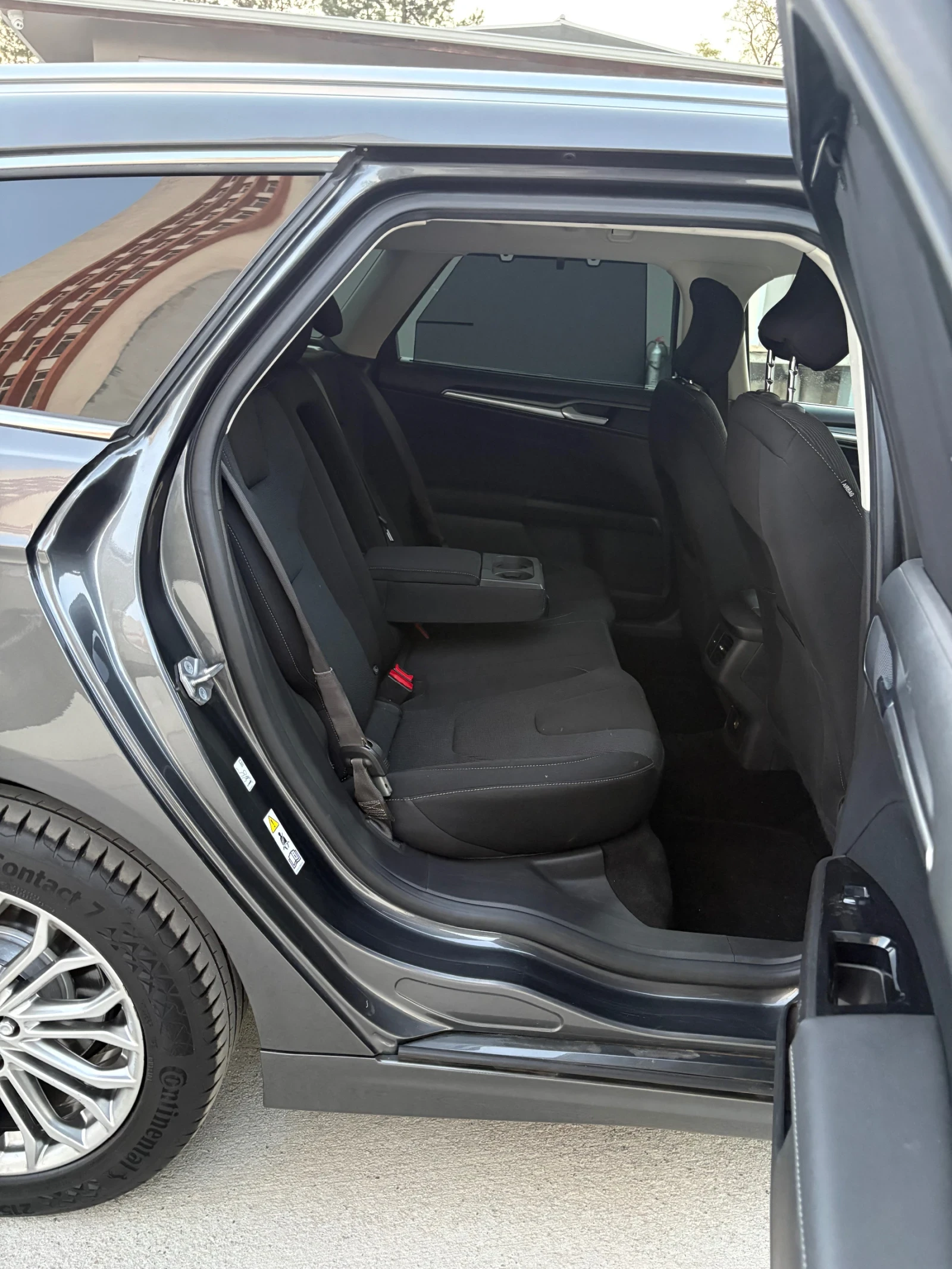 Ford Mondeo Titanium 2.0 TDCI 150kc Automatic, снимка 15 - Автомобили и джипове - 54992970