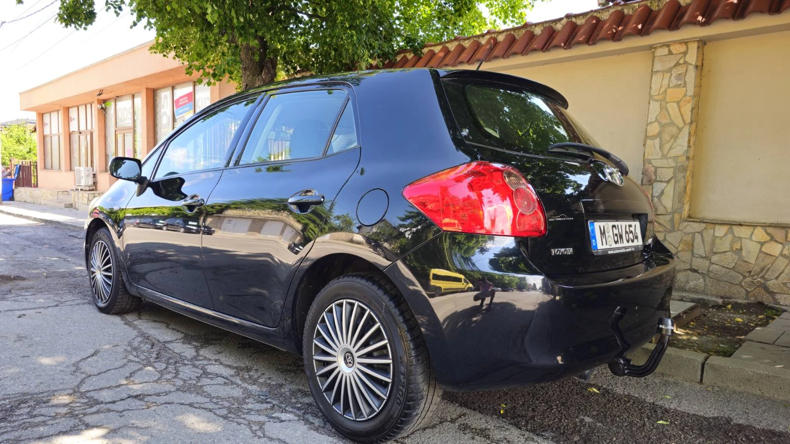 Toyota Auris 1.6, снимка 5 - Автомобили и джипове - 55051951