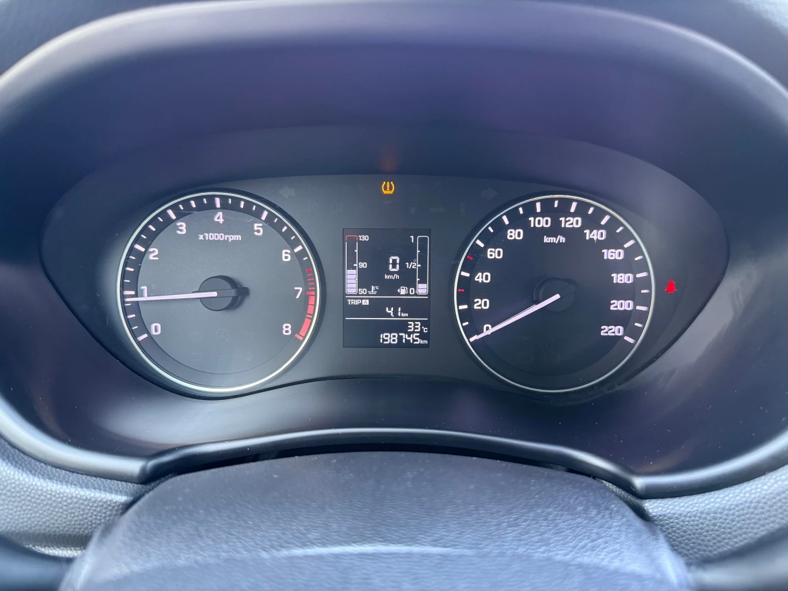 Hyundai I20, снимка 13 - Автомобили и джипове - 55105836