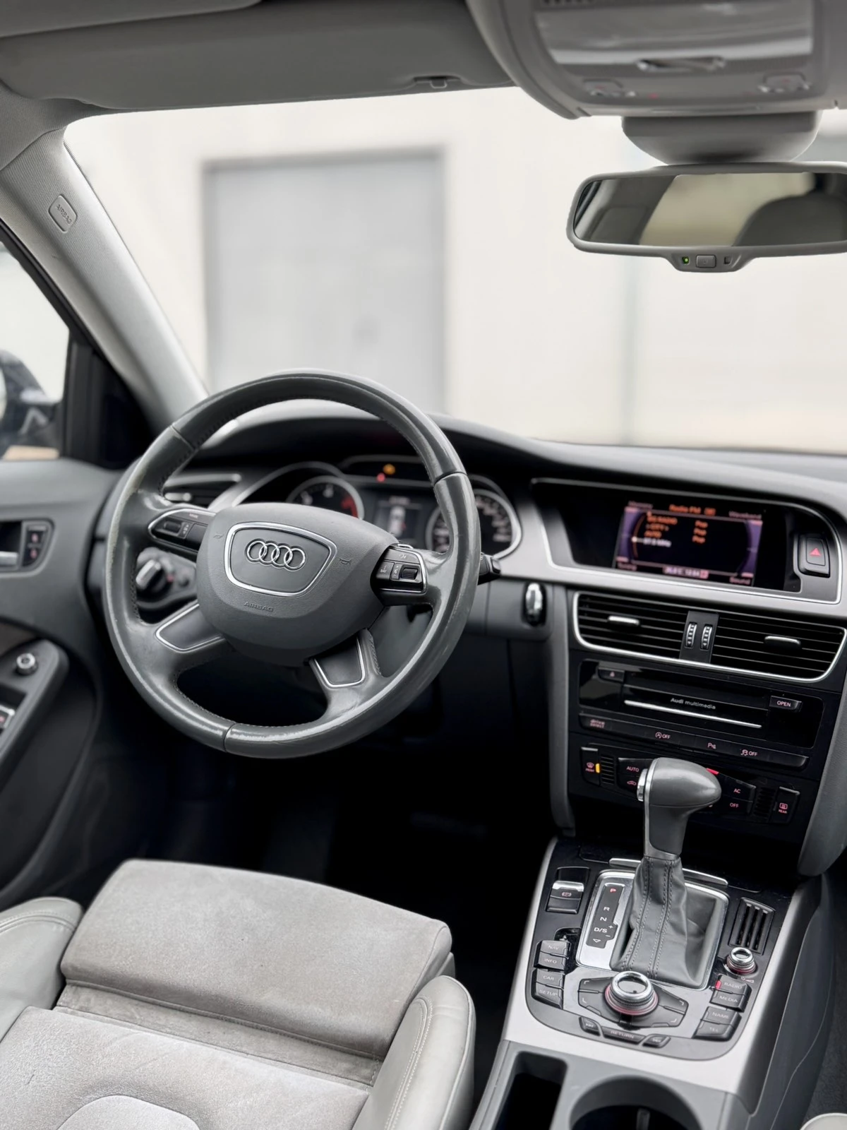 Audi A4 B8 Avant facelift, снимка 8 - Автомобили и джипове - 55388378