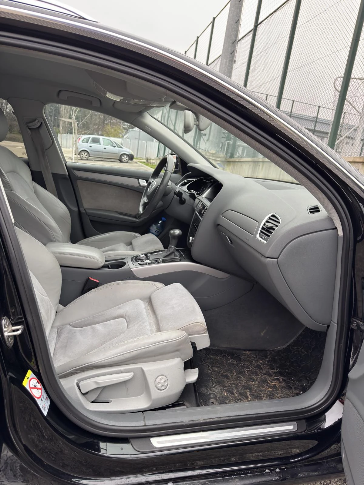 Audi A4 B8 Avant facelift, снимка 9 - Автомобили и джипове - 55388378