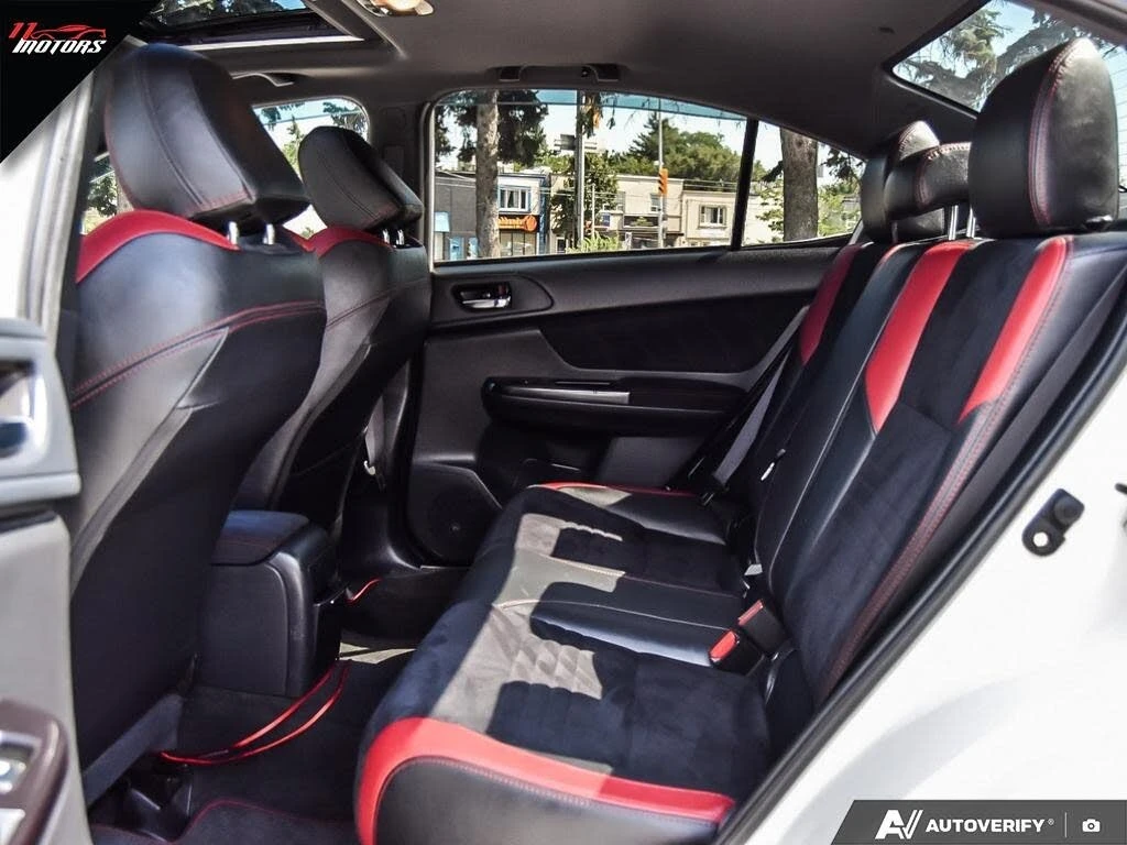 Subaru WRX STI * АвтоКредит * (ЦЕНА ДО БГ), снимка 16 - Автомобили и джипове - 55504354