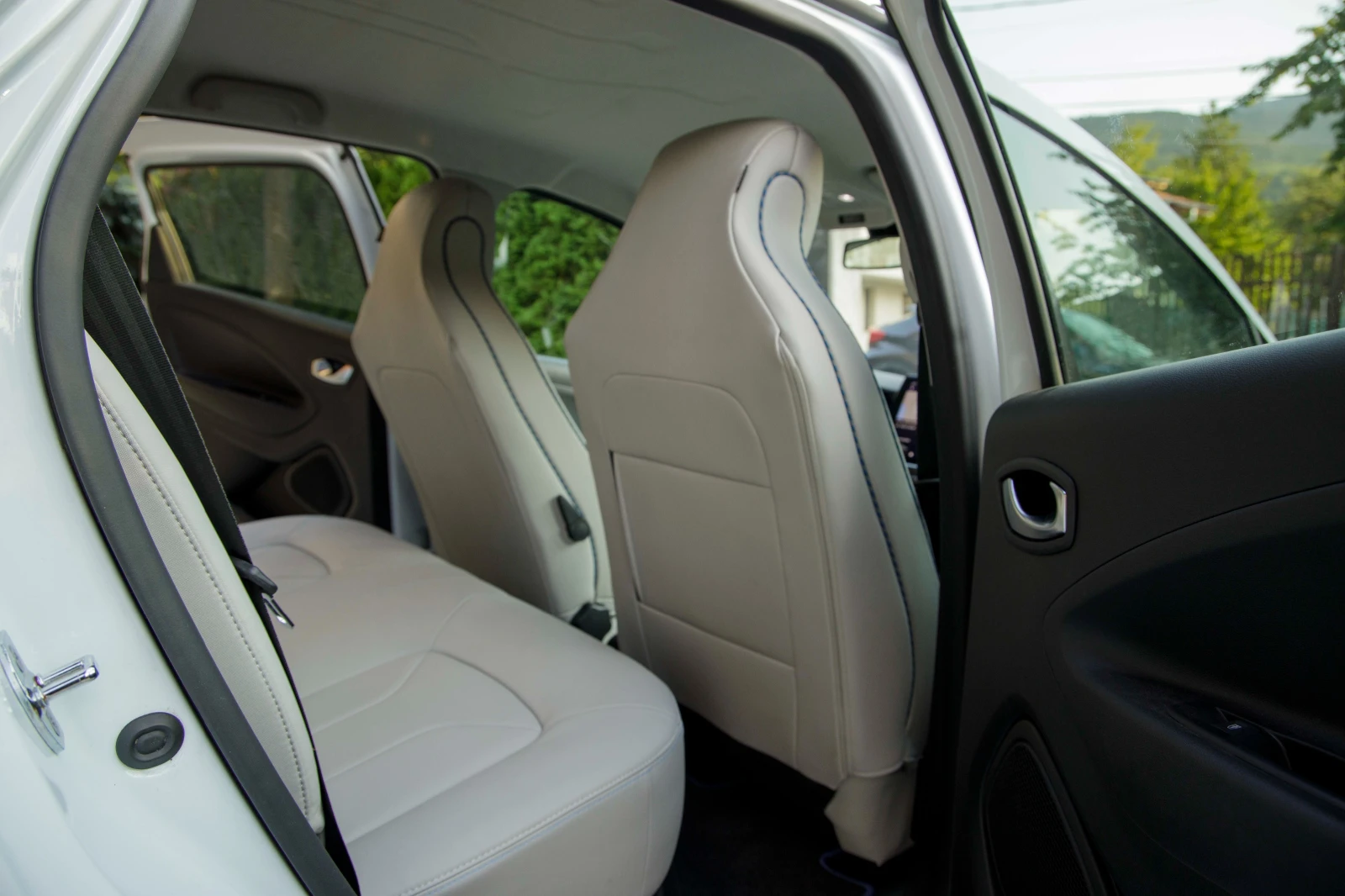 Renault Zoe Renault Zoe R135 52kWh / CCS 50kW  | Mobile.bg � ����������� 13