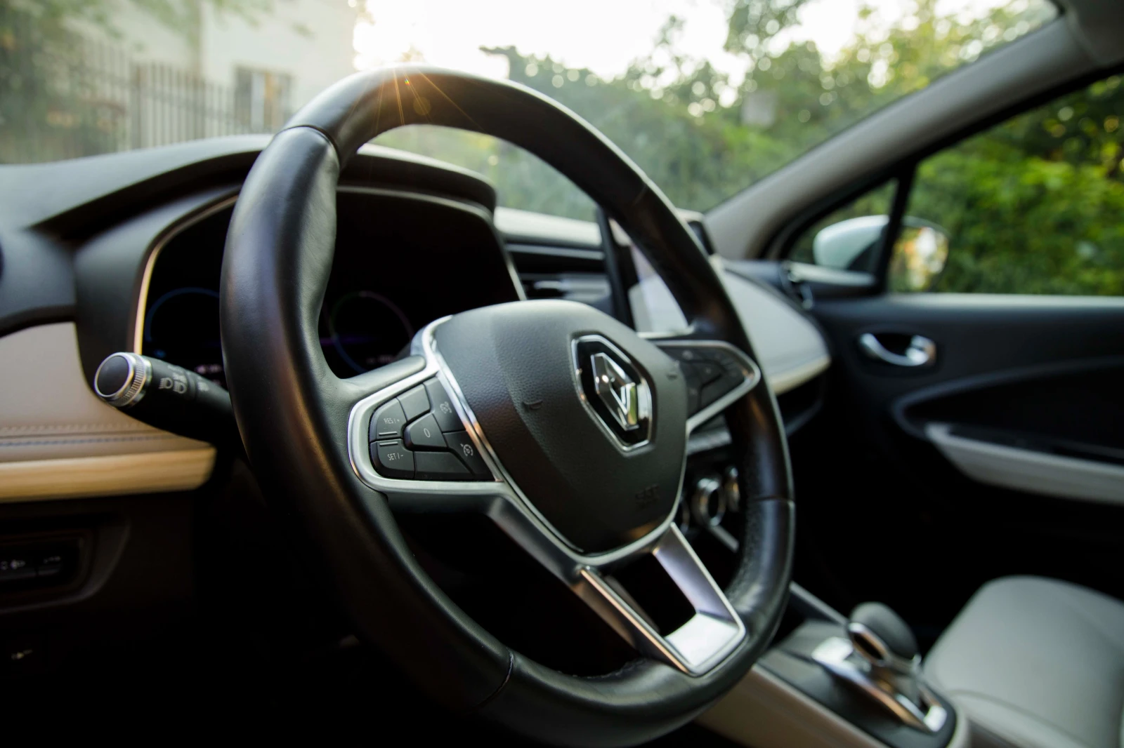 Renault Zoe Renault Zoe R135 52kWh / CCS 50kW  | Mobile.bg � ����������� 11