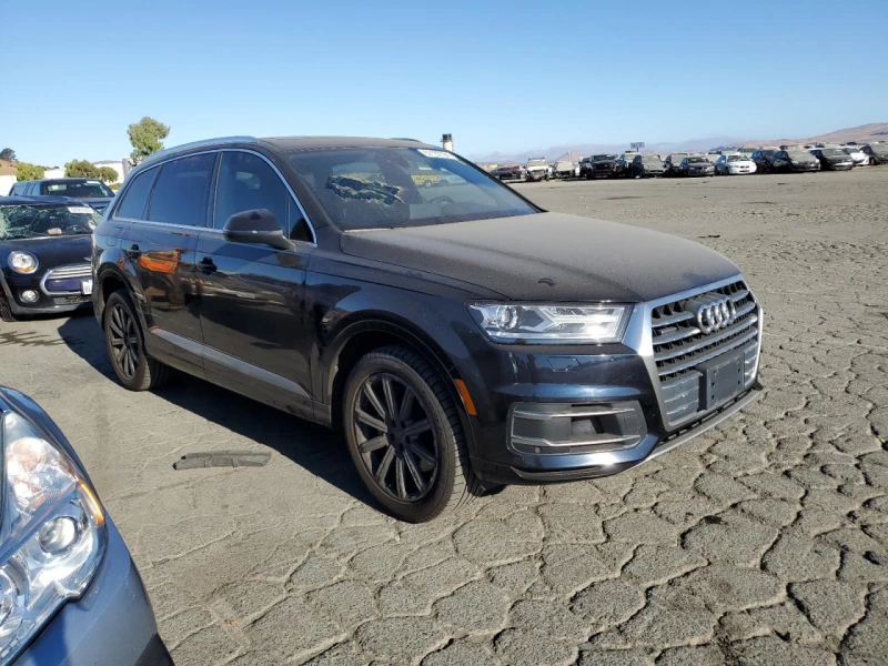 Audi Q7, снимка 6 - Автомобили и джипове - 47943574