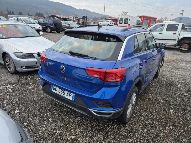 VW T-Roc 2.0TDI, 4Х4, АВТОМАТ, УДАРЕН ДЖИП, снимка 4 - Автомобили и джипове - 48773894