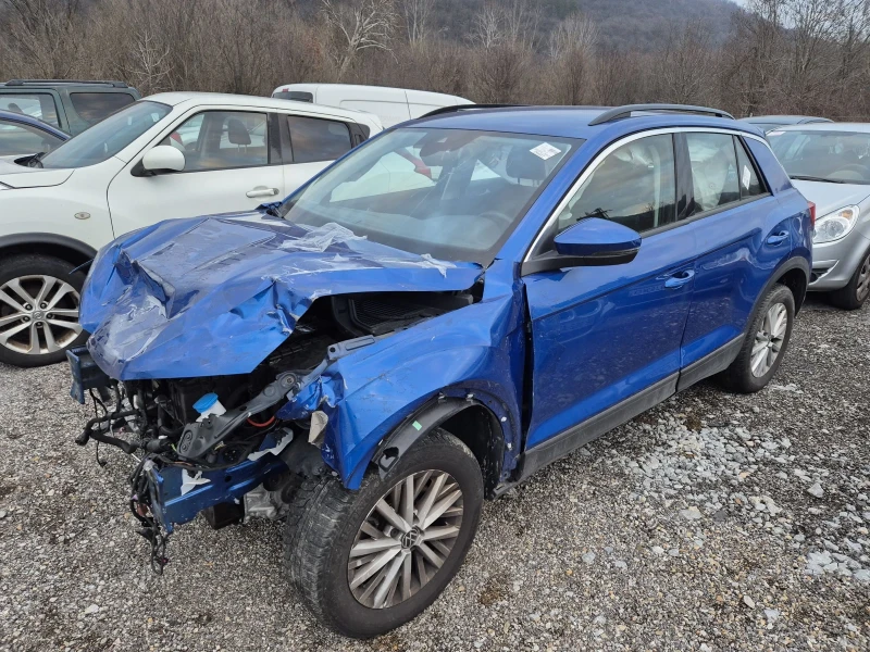 VW T-Roc 2.0TDI, 4Х4, АВТОМАТ, УДАРЕН ДЖИП, снимка 1 - Автомобили и джипове - 48773894