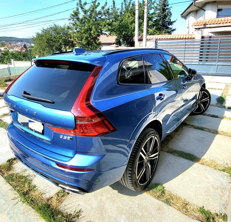 Volvo XC60 R-design -Mild Hybrid, снимка 4 - Автомобили и джипове - 51316037