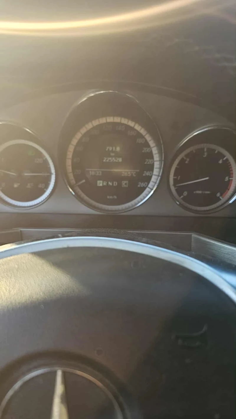 Mercedes-Benz GLK, снимка 7 - Автомобили и джипове - 52371718