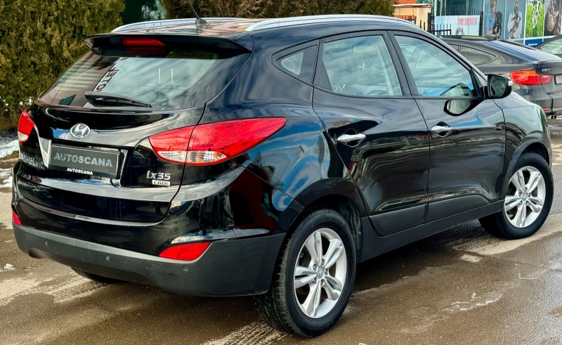 Hyundai IX35 1.7 CRDI, снимка 4 - Автомобили и джипове - 53122531