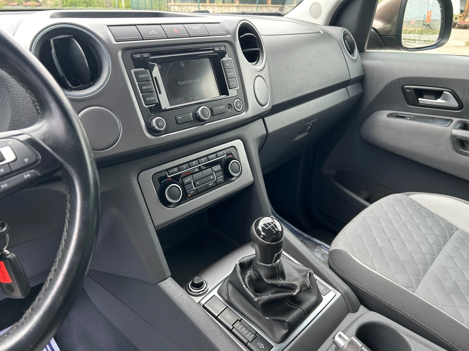 VW Amarok Ръчни скорости - изображение 9